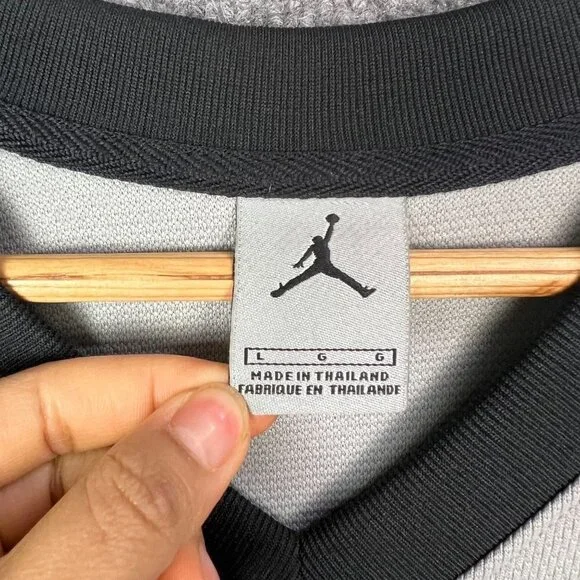 Michael Jordan Swingman Basketball Jersey Tank Top 23‎ Size L - Picture 7 of 7